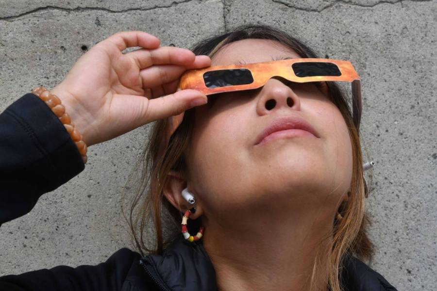 ¿Qué pasa si viste directamente al eclipse solar sin protección?